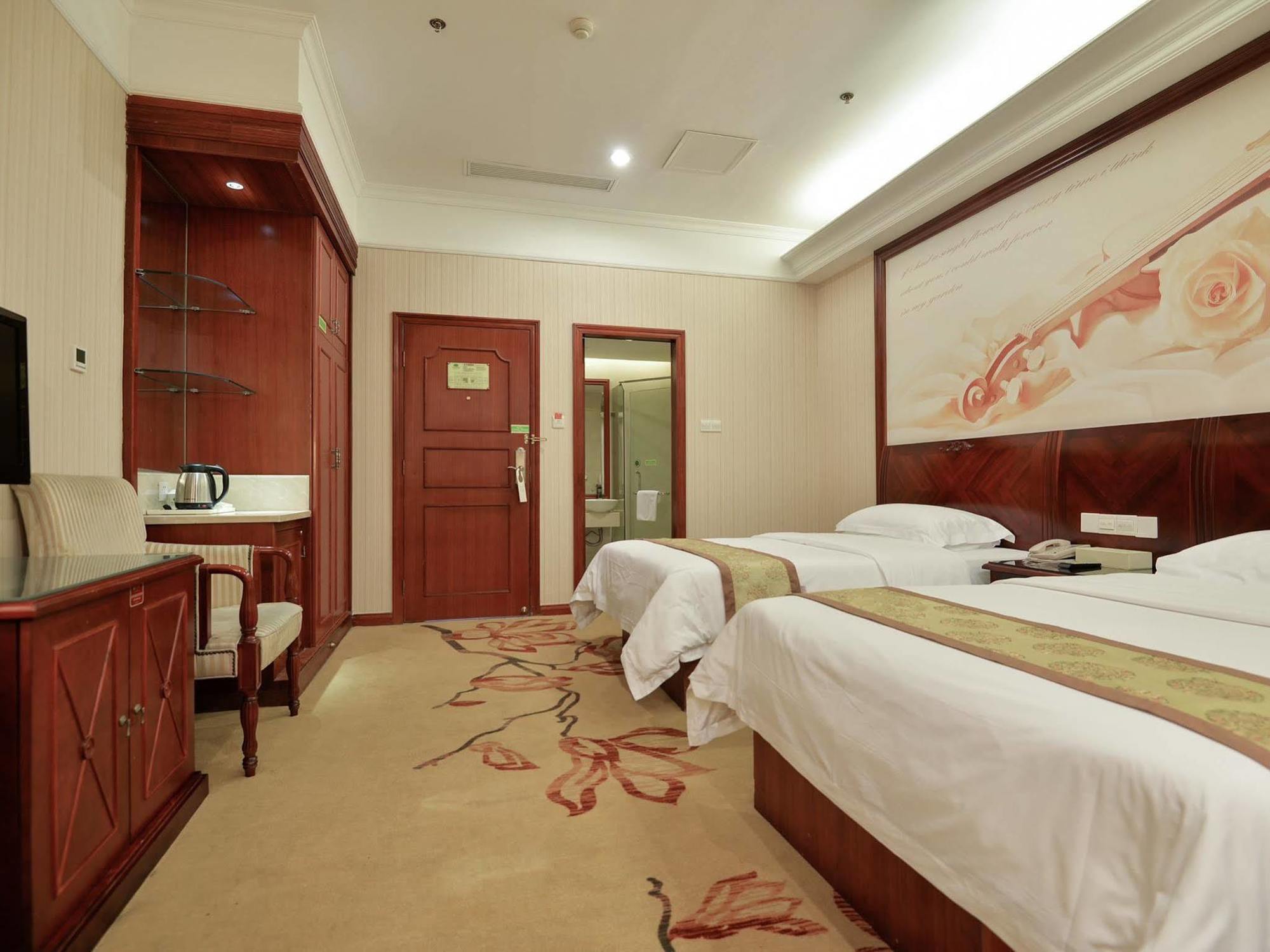 Vienna International Hotel Shanghai Songjiang מראה חיצוני תמונה